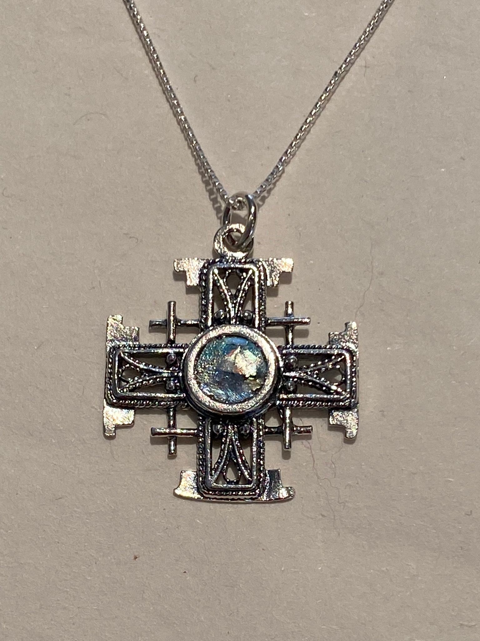 “Jerusalem Cross With Roman Glass”- Pendant With Chain (silver)